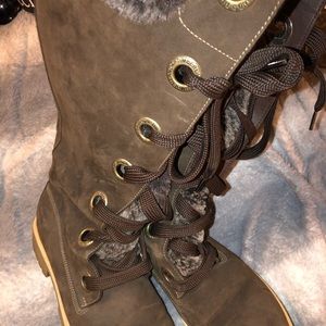 Timberland women boots size 9 1/2